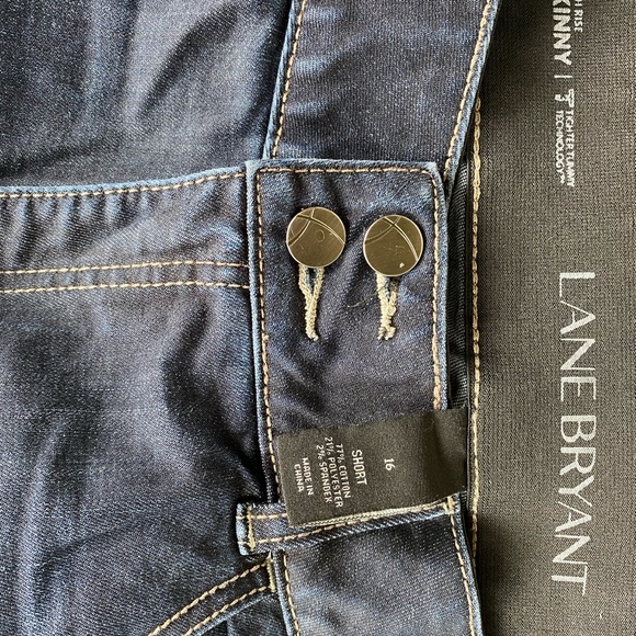 Skinny Size 16 short, dark denim jean, Lane Bryant - Picture 3 of 5